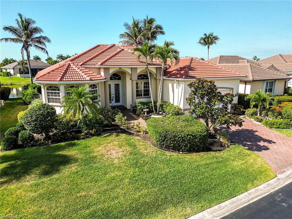 8555 Southwind Bay CIR-1