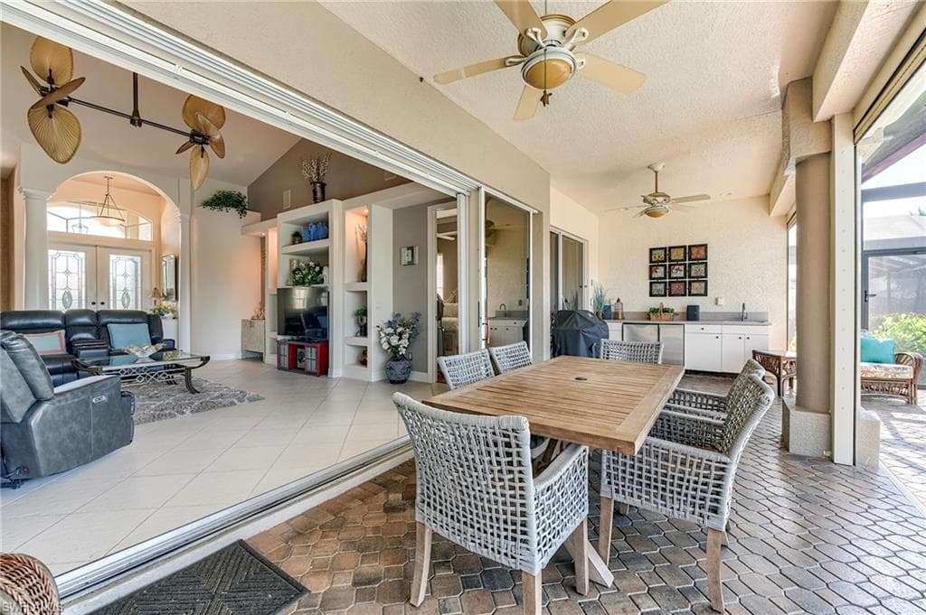 8555 Southwind Bay CIR-12