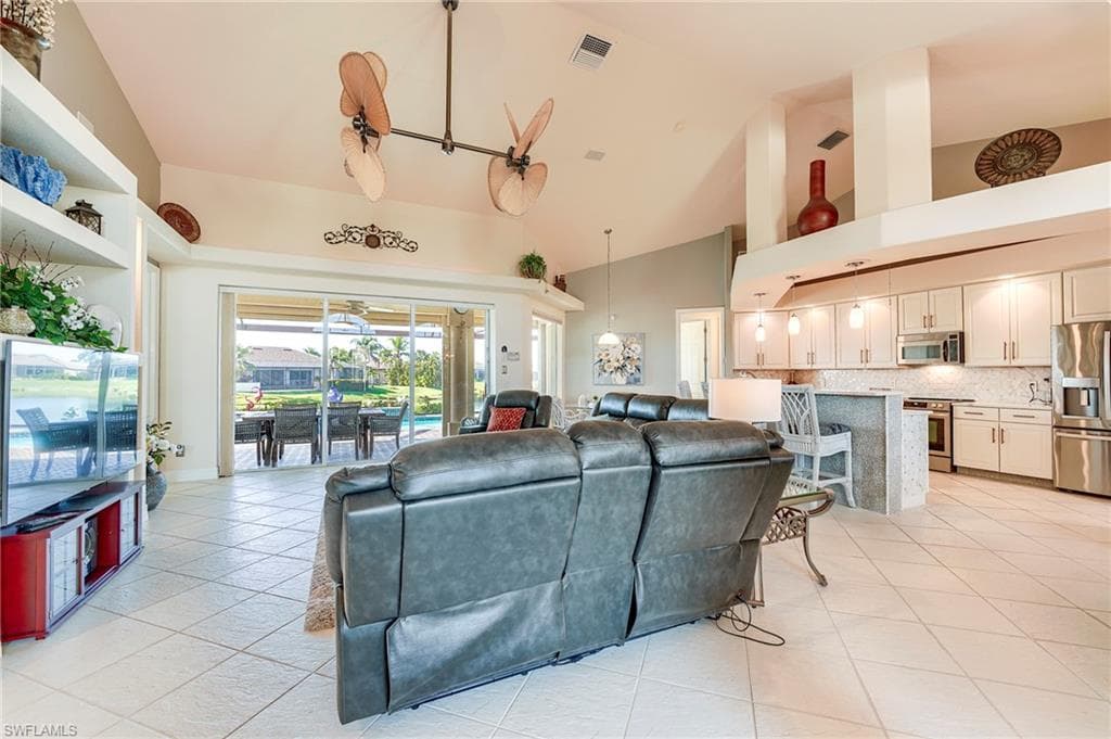 8555 Southwind Bay CIR-6