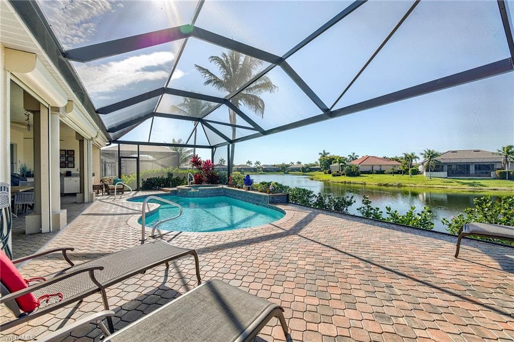 8555 Southwind Bay CIR-14