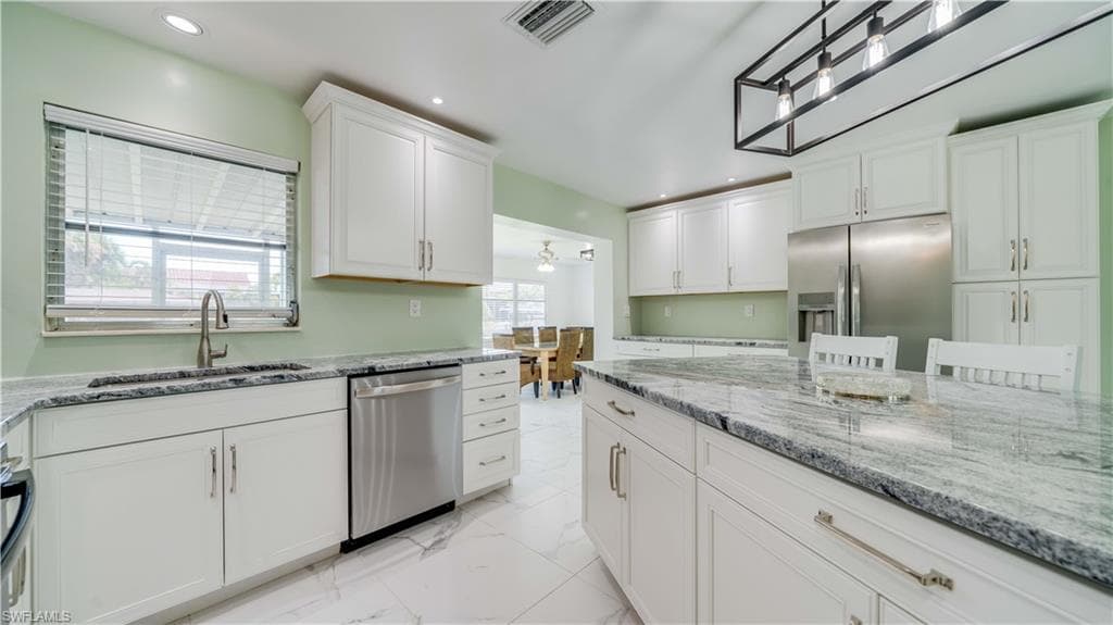 2708 Mangrove ST-23