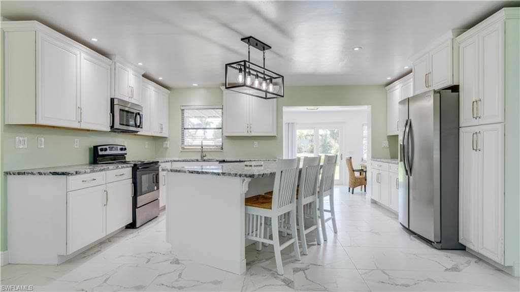 2708 Mangrove ST-13
