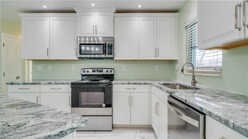 2708 Mangrove ST-17
