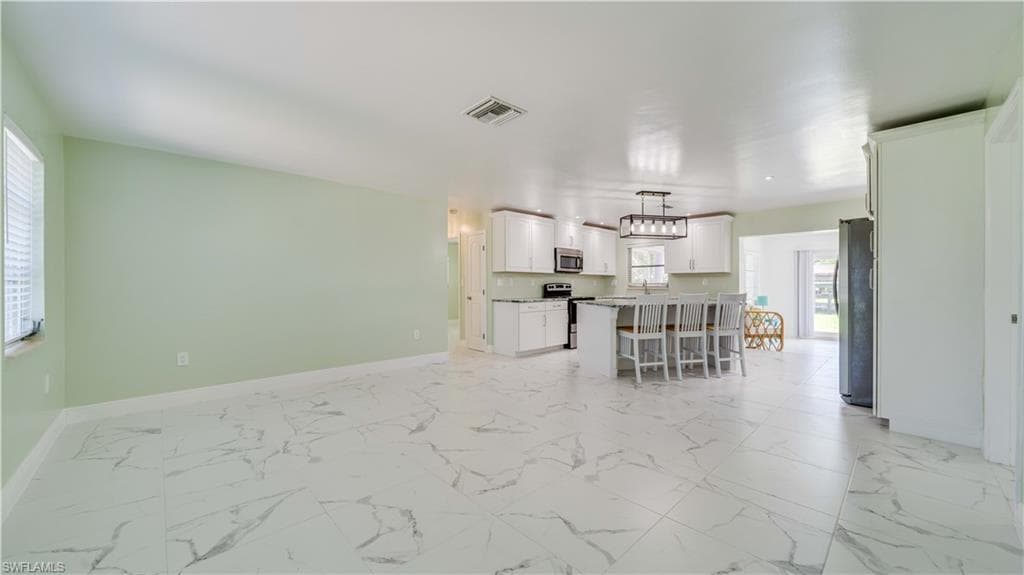 2708 Mangrove ST-22