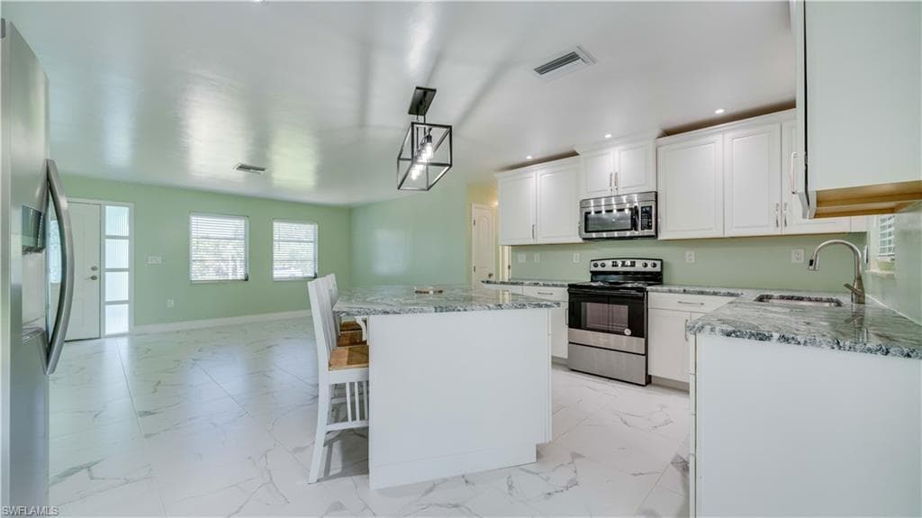 2708 Mangrove ST-15