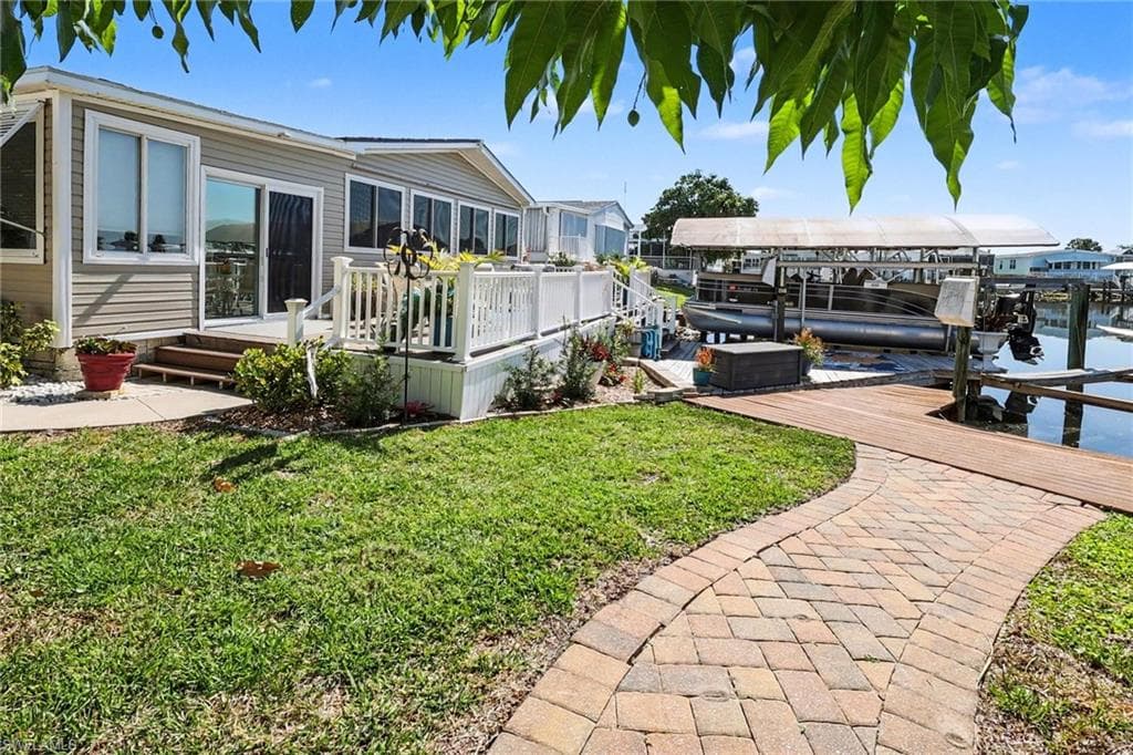 11111 Bayside LN-1