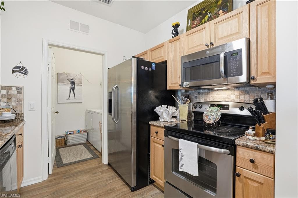 1794 Concordia Lake CIR 2607-16