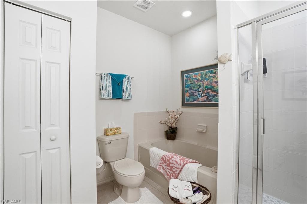 1794 Concordia Lake CIR 2607-25