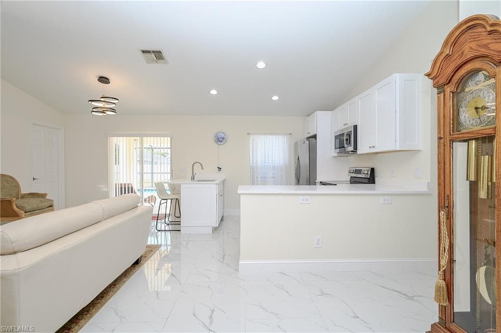 2519 6th ST W-2