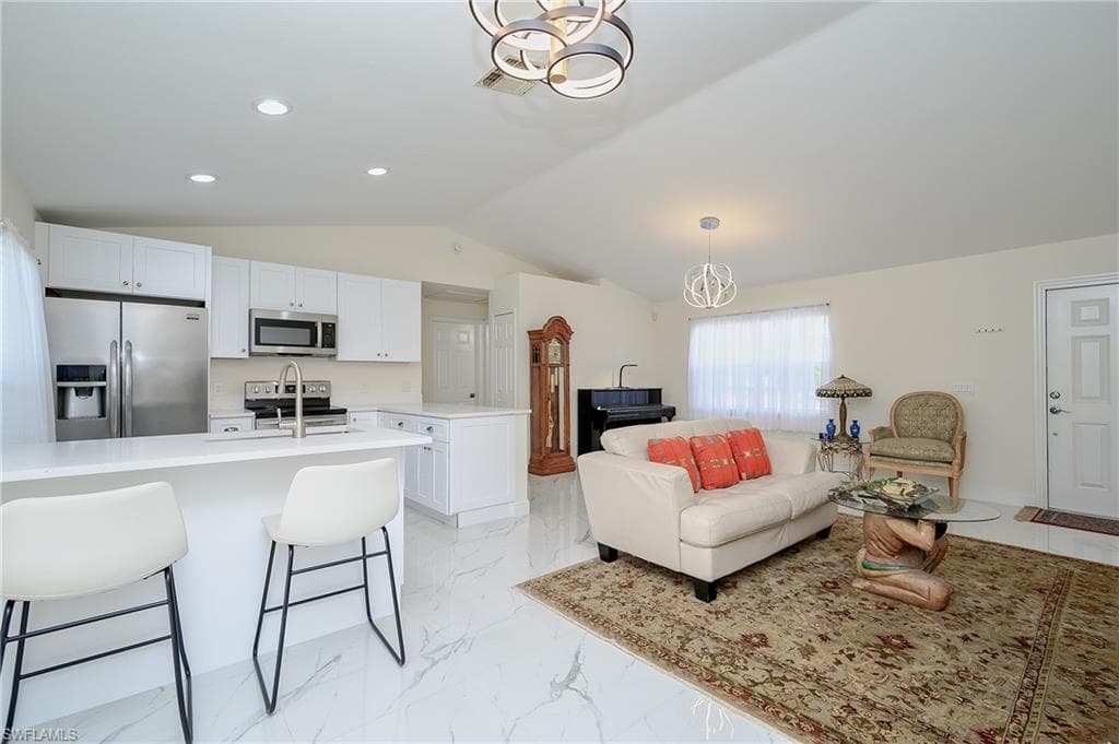 2519 6th ST W-4