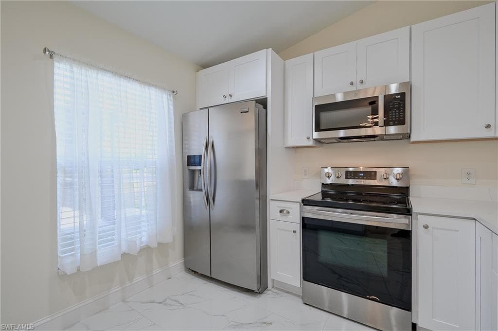 2519 6th ST W-8