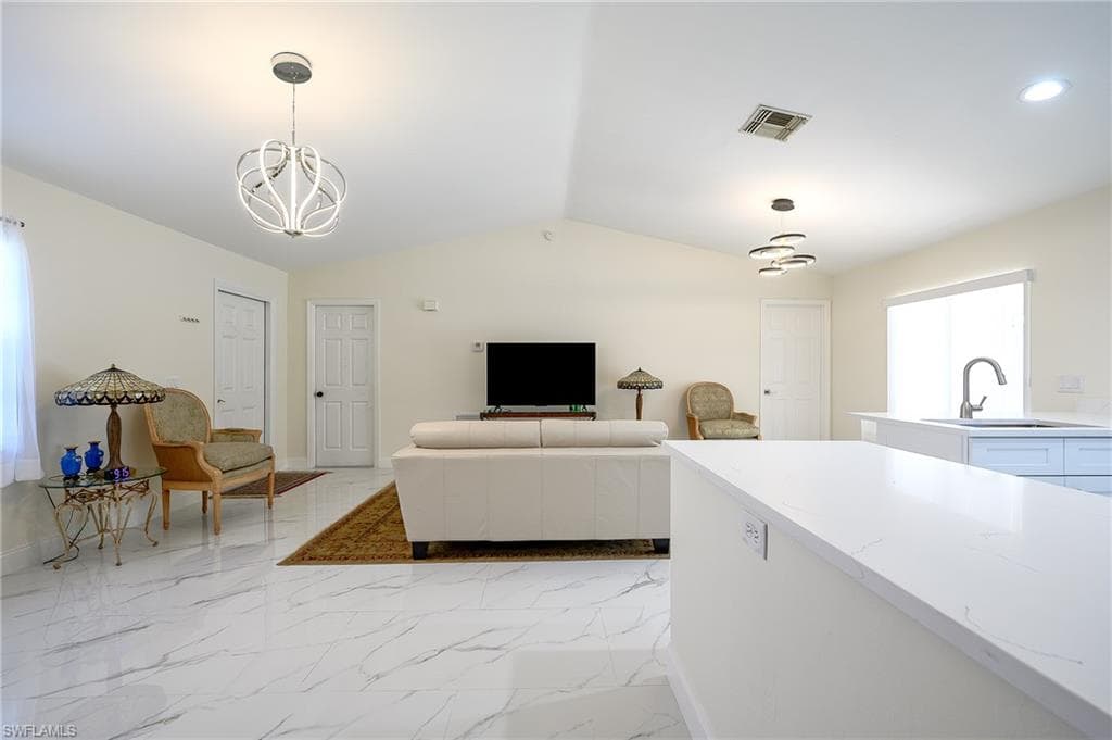 2519 6th ST W-7