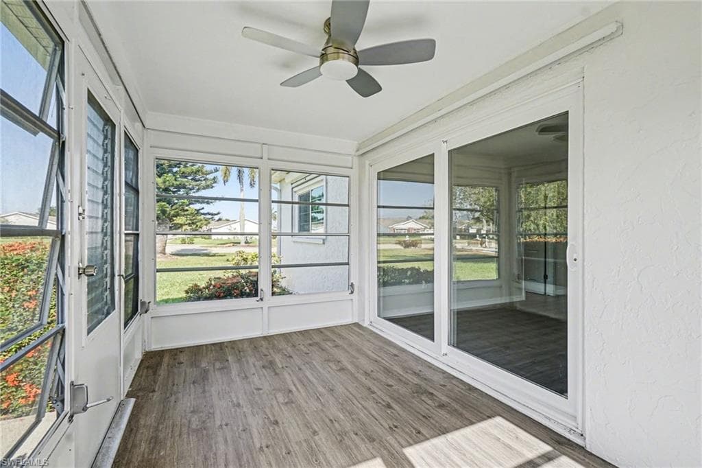 1382 Myerlee Country Club BLVD-12