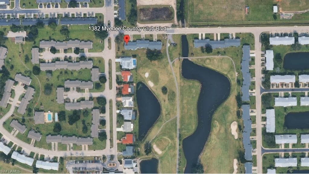 1382 Myerlee Country Club BLVD-16
