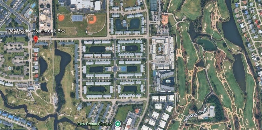 1382 Myerlee Country Club BLVD-17