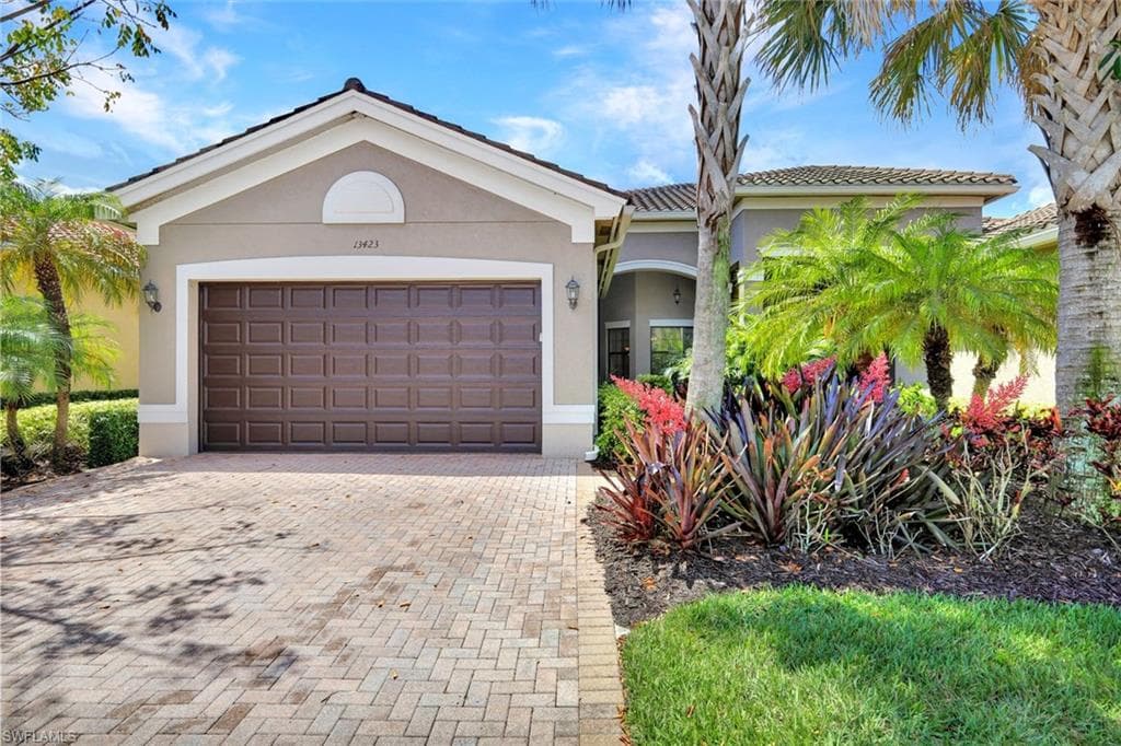 13423 Silktail DR-1