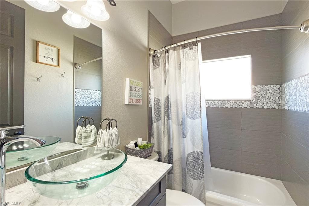8723 S Lake CIR-16
