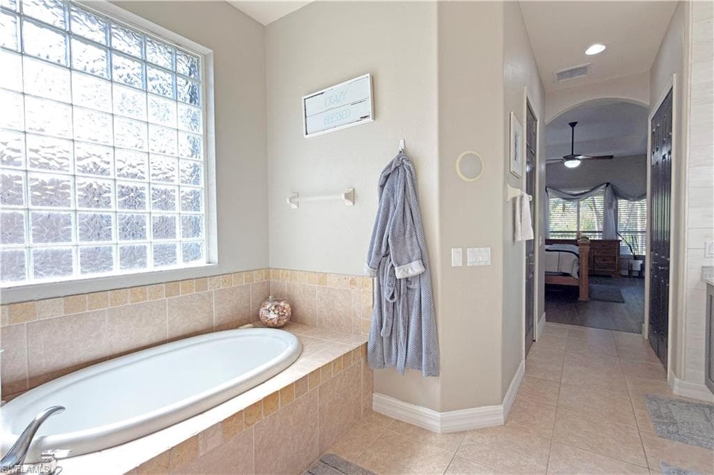 8723 S Lake CIR-21