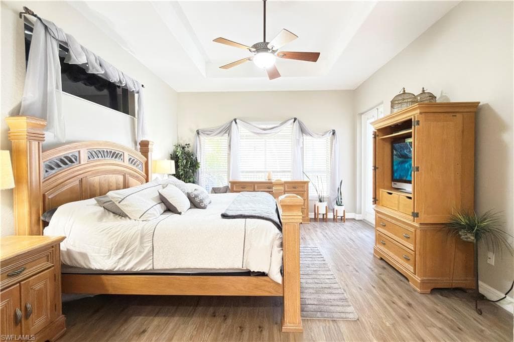 8723 S Lake CIR-32