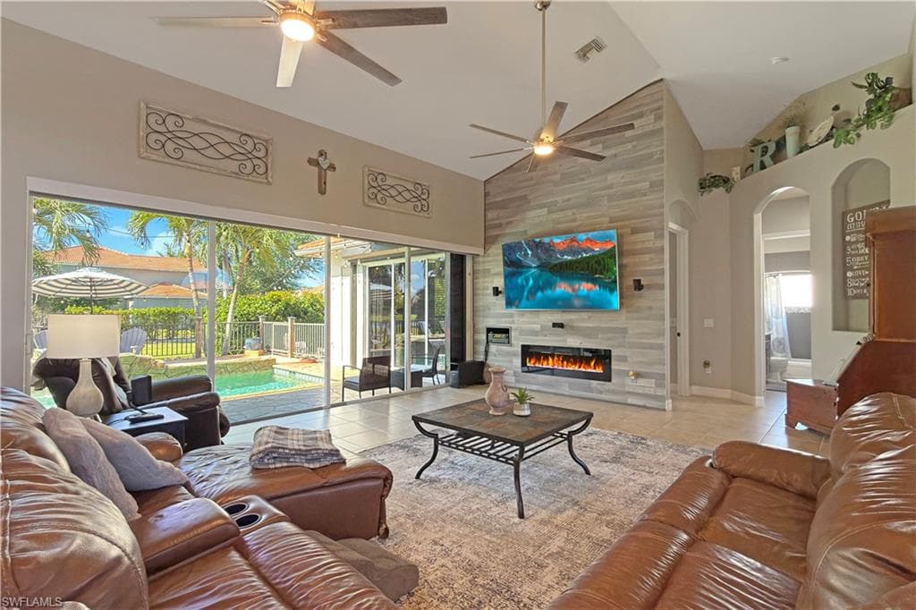 8723 S Lake CIR-17