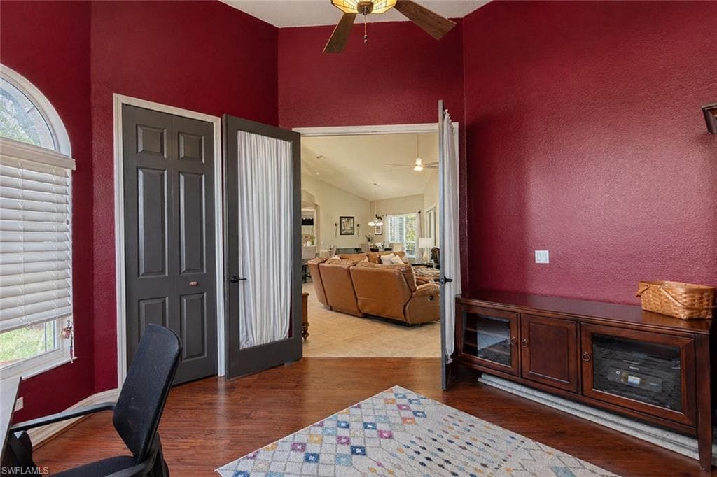 8723 S Lake CIR-14
