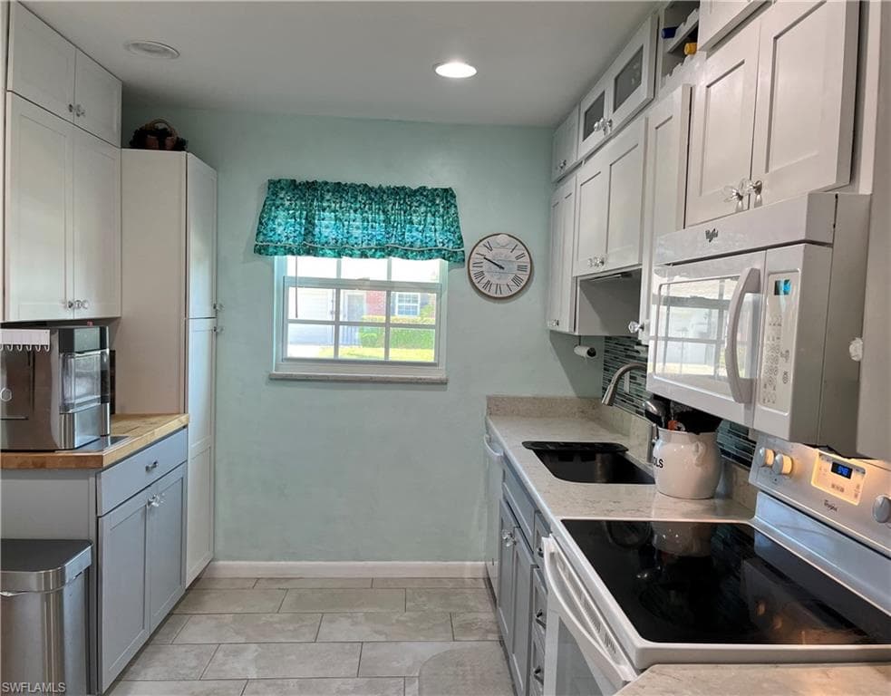 1374 Bunker WAY-4