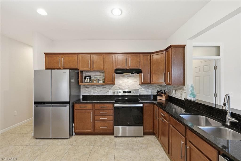 20236 Corkscrew Shores BLVD-4