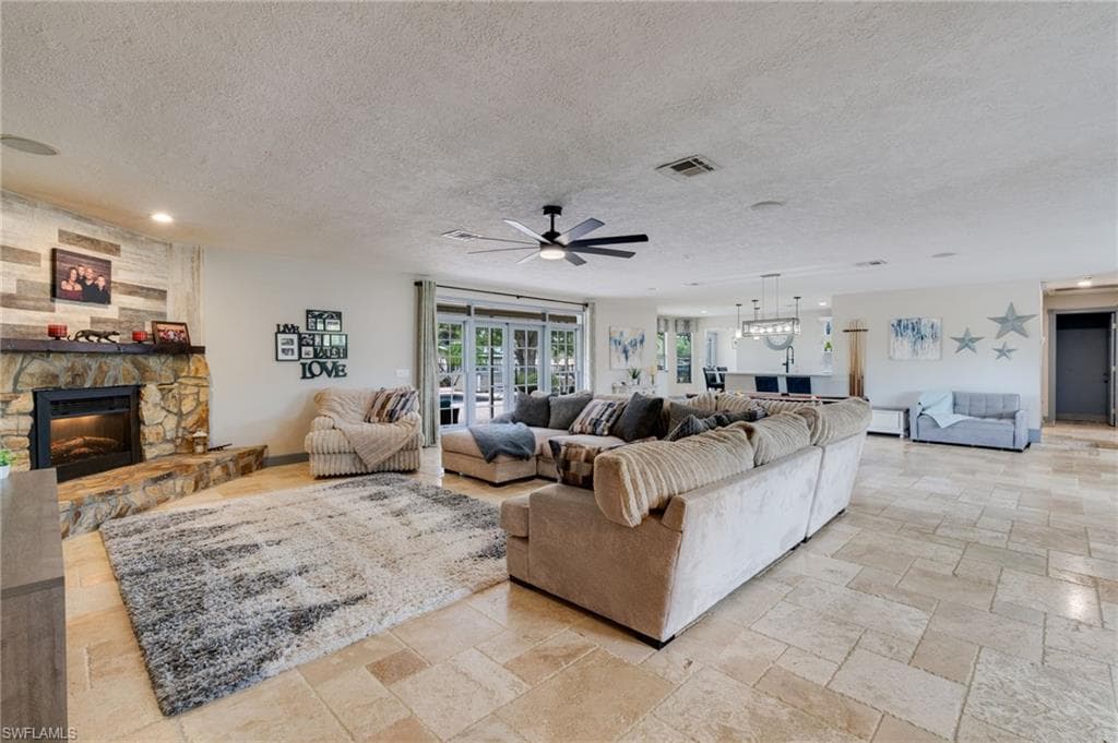 3440 Trail Dairy CIR-1