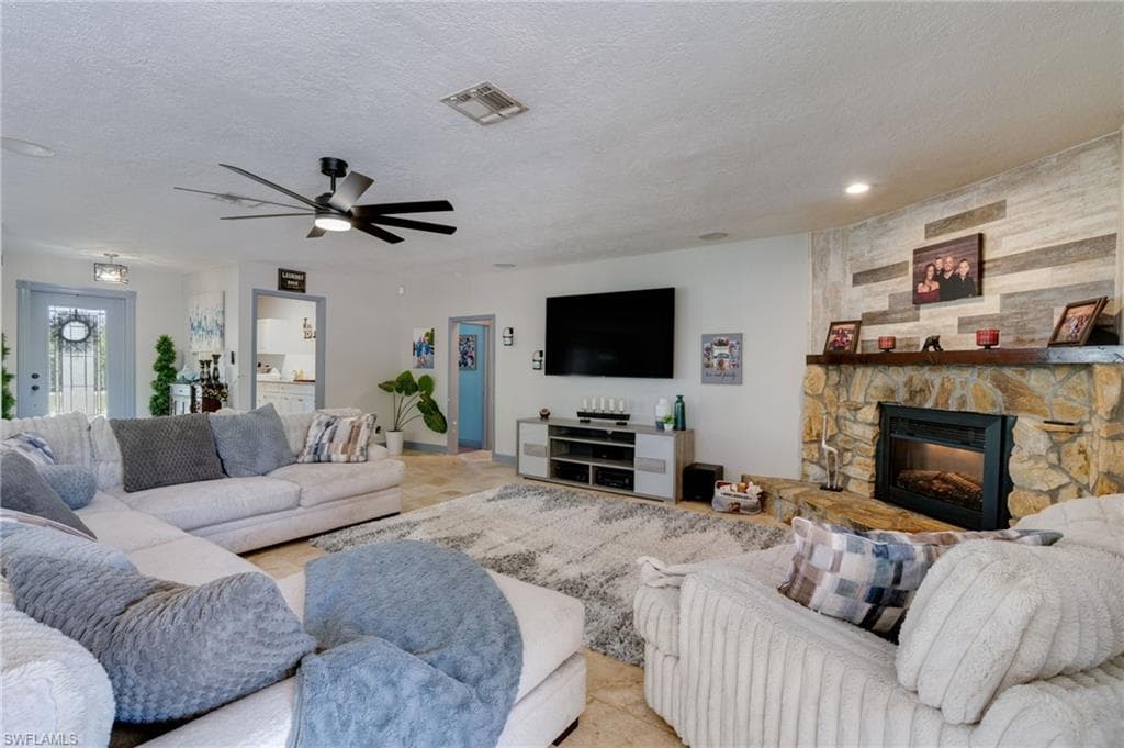 3440 Trail Dairy CIR-4