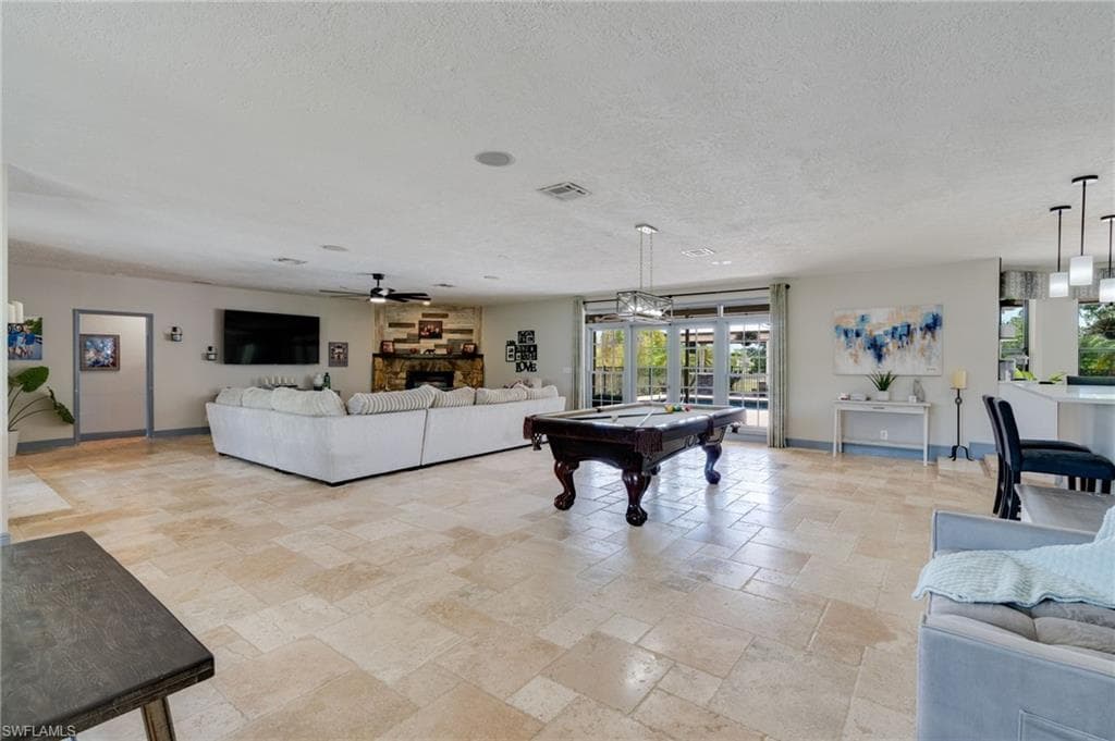 3440 Trail Dairy CIR-9