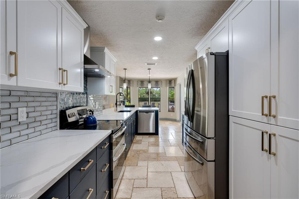 3440 Trail Dairy CIR-14