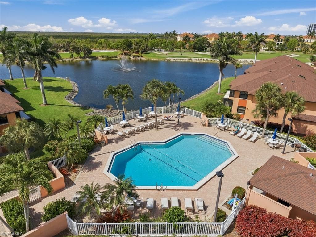 1512 Mainsail DR 5-15