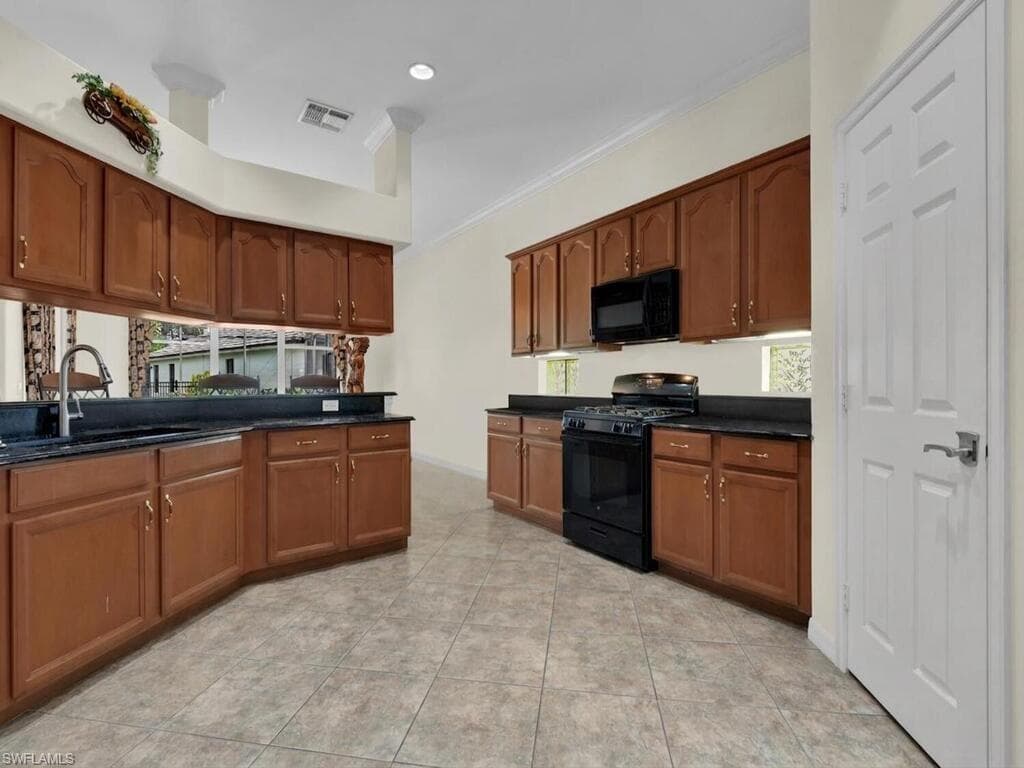 12871 Bay Timber CT-4