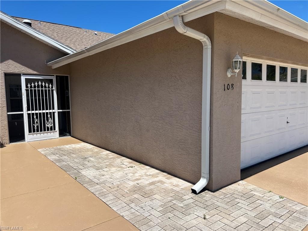 108 Tanglewood CT 131-1-23