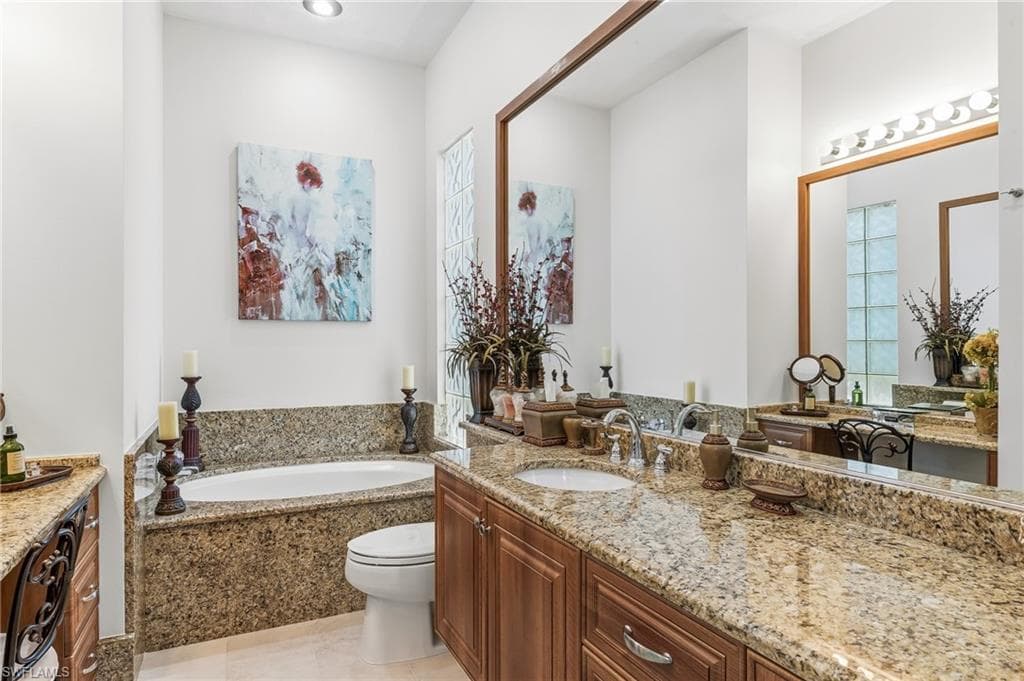4605 Navassa LN-16