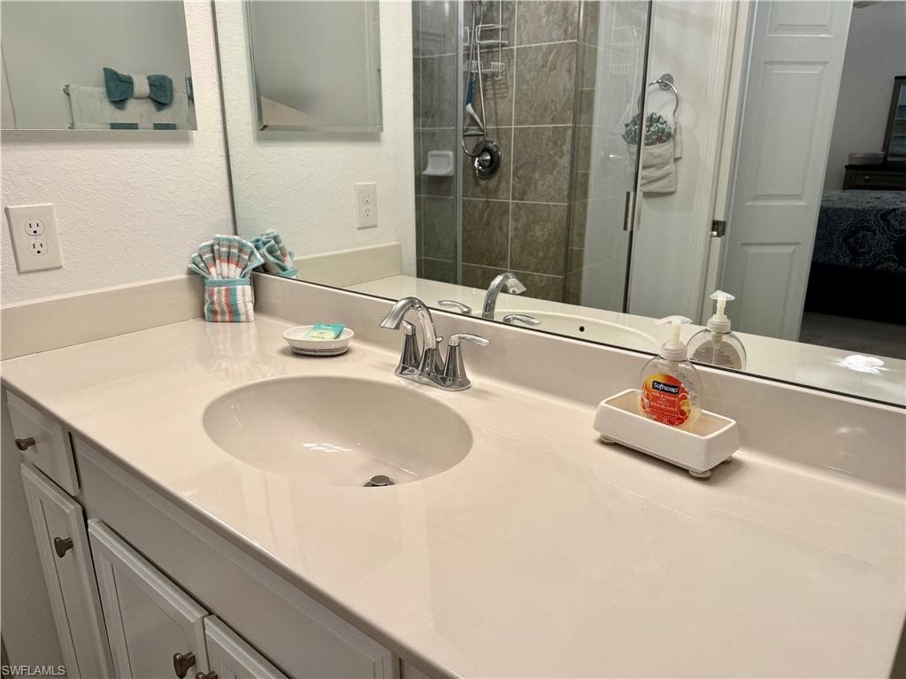 9584 Trevi CT 5223-26