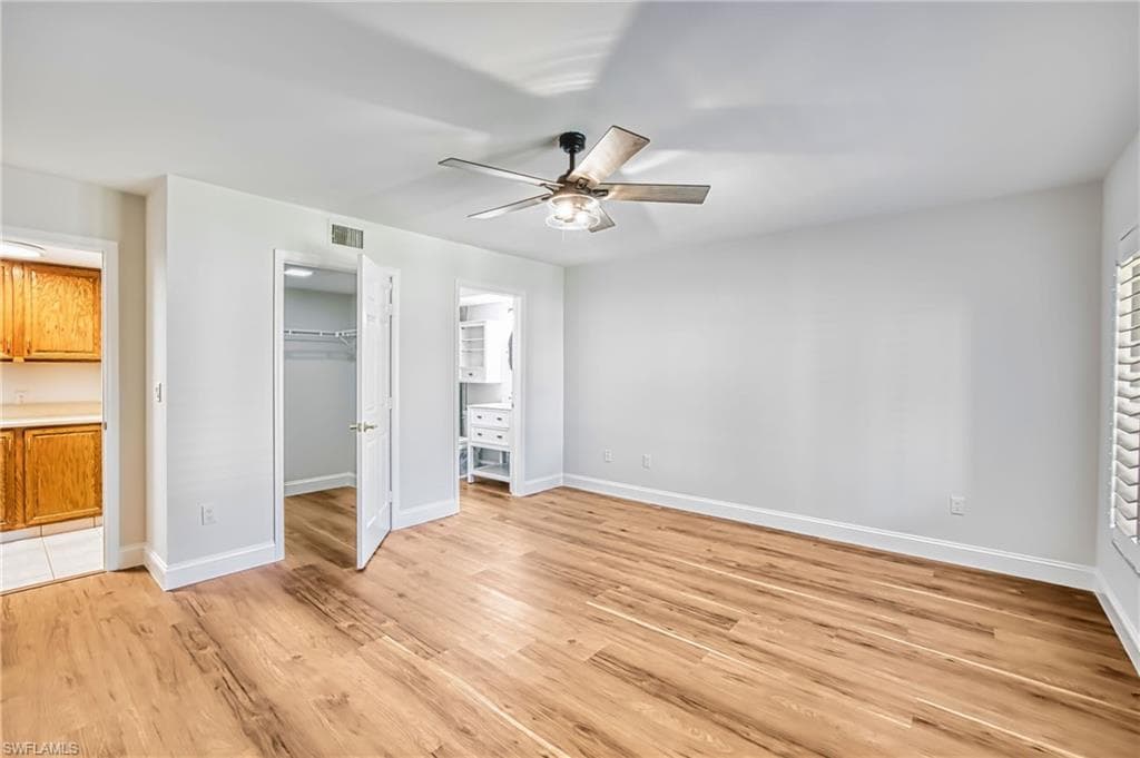 7430 Lake Breeze DR 203-16