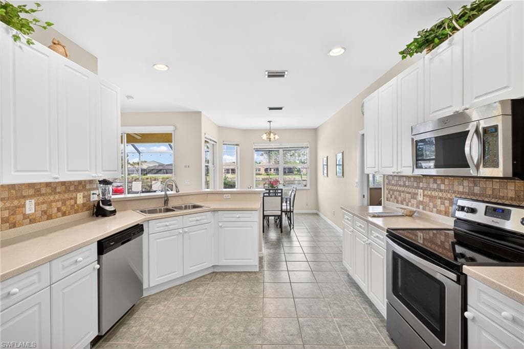 8912 Wellington Lakes CT-6