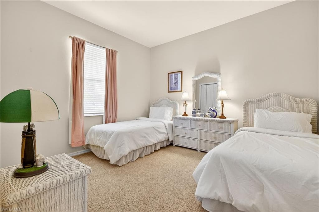 8912 Wellington Lakes CT-19