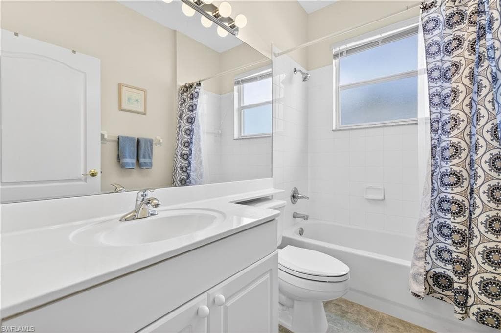 8912 Wellington Lakes CT-20