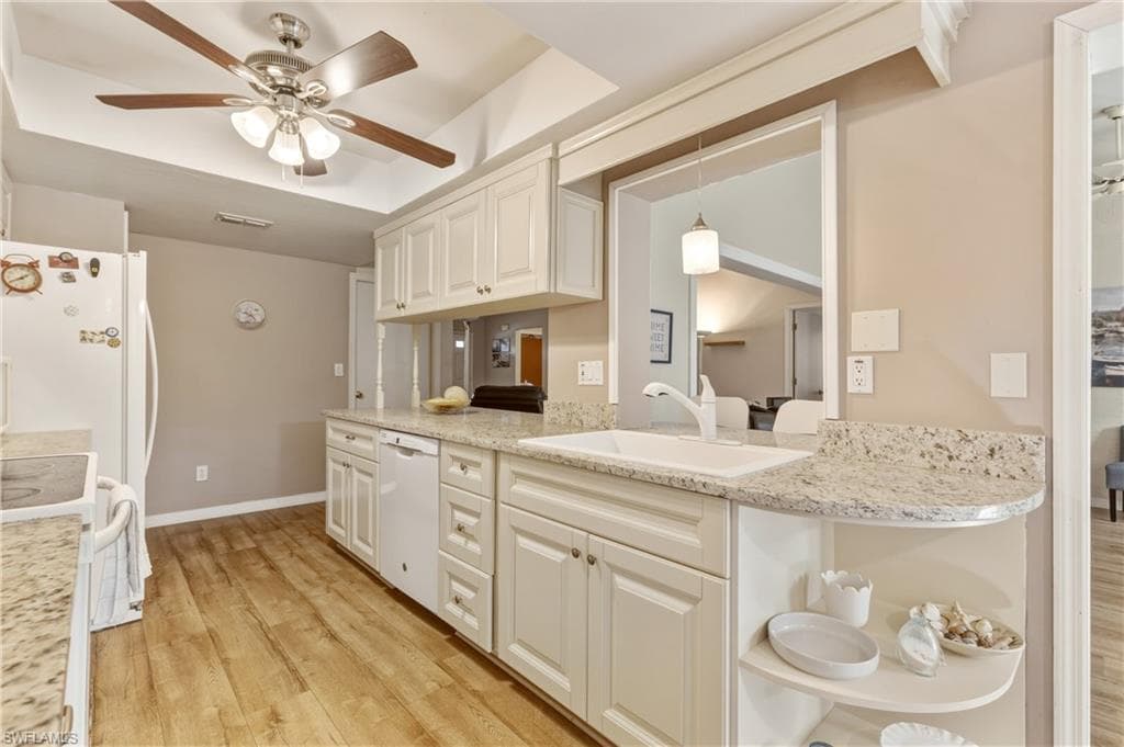 3902 Sabal Springs BLVD-22