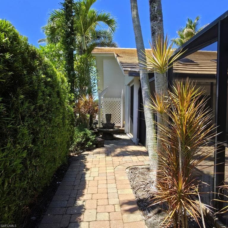175 Kings WAY-26