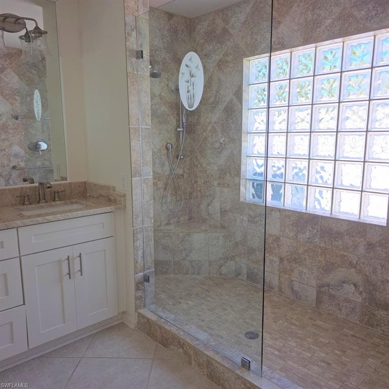 175 Kings WAY-12