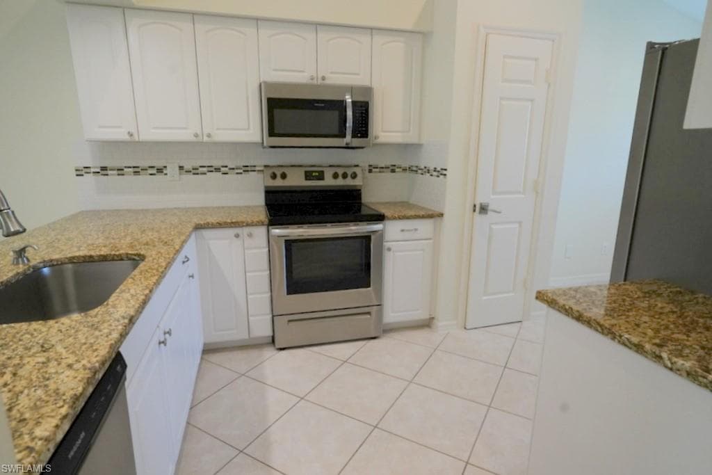 175 Kings WAY-15