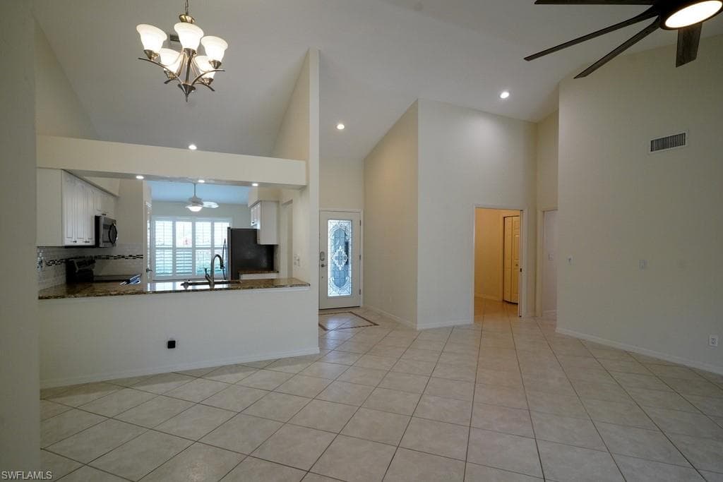 175 Kings WAY-9