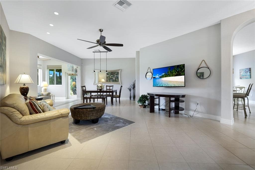 28201 L Burton Fletcher CT-4