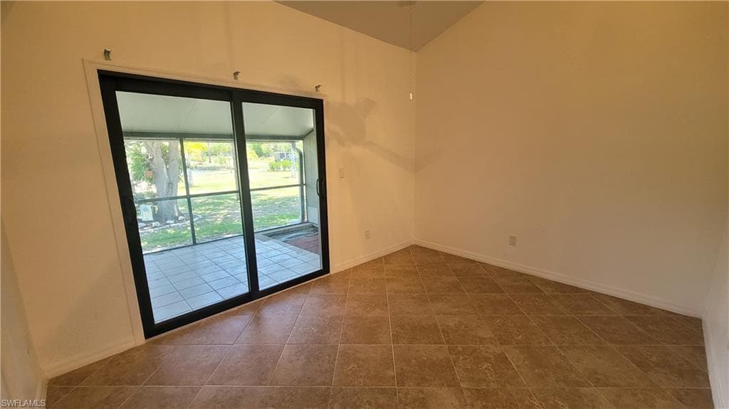 13502 Siesta Pines CT 402-10