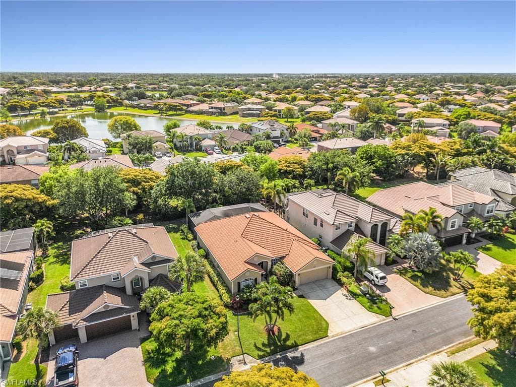 9663 Blue Stone CIR-26