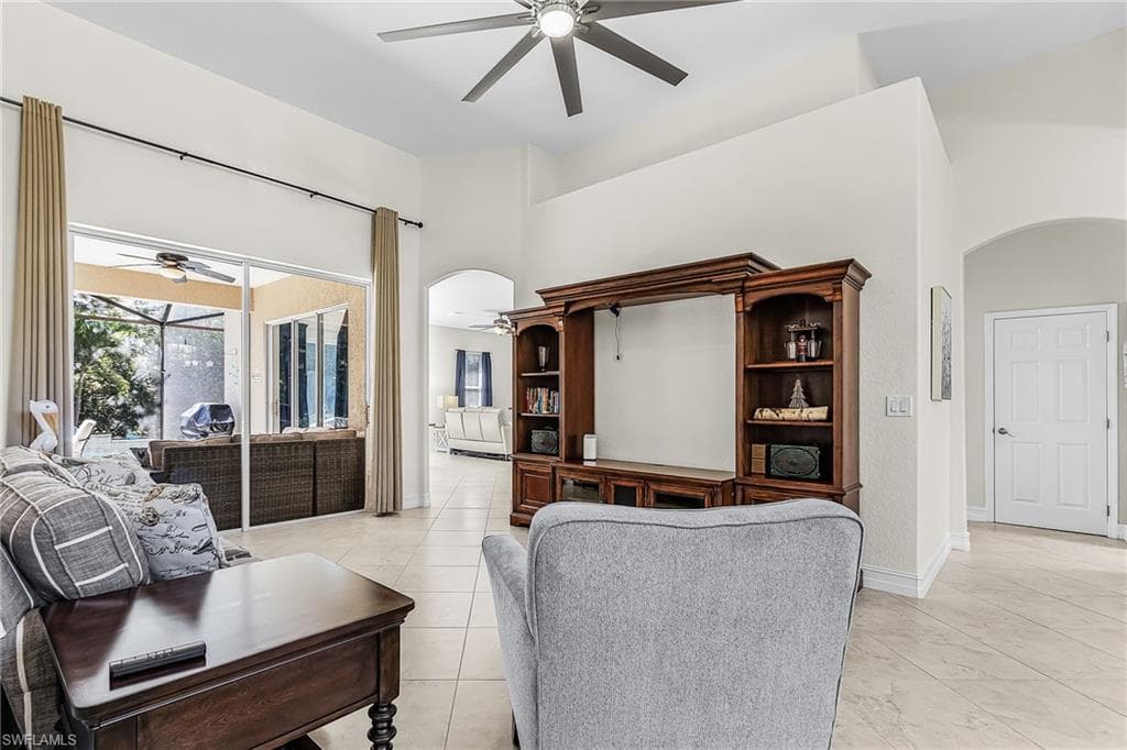 9663 Blue Stone CIR-8