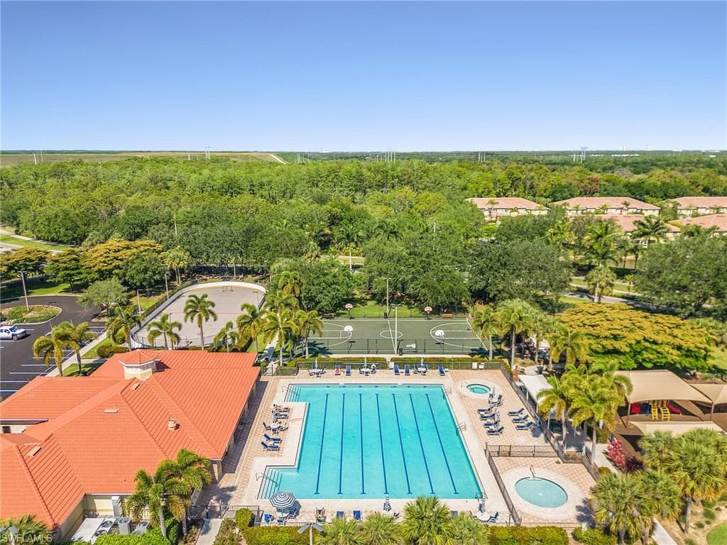 9663 Blue Stone CIR-28
